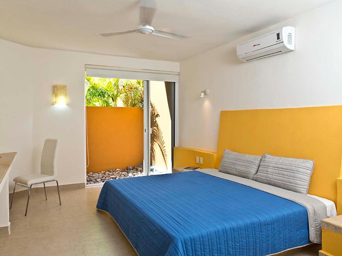 Hotel Ixzi Plus Ixtapa  Extérieur photo