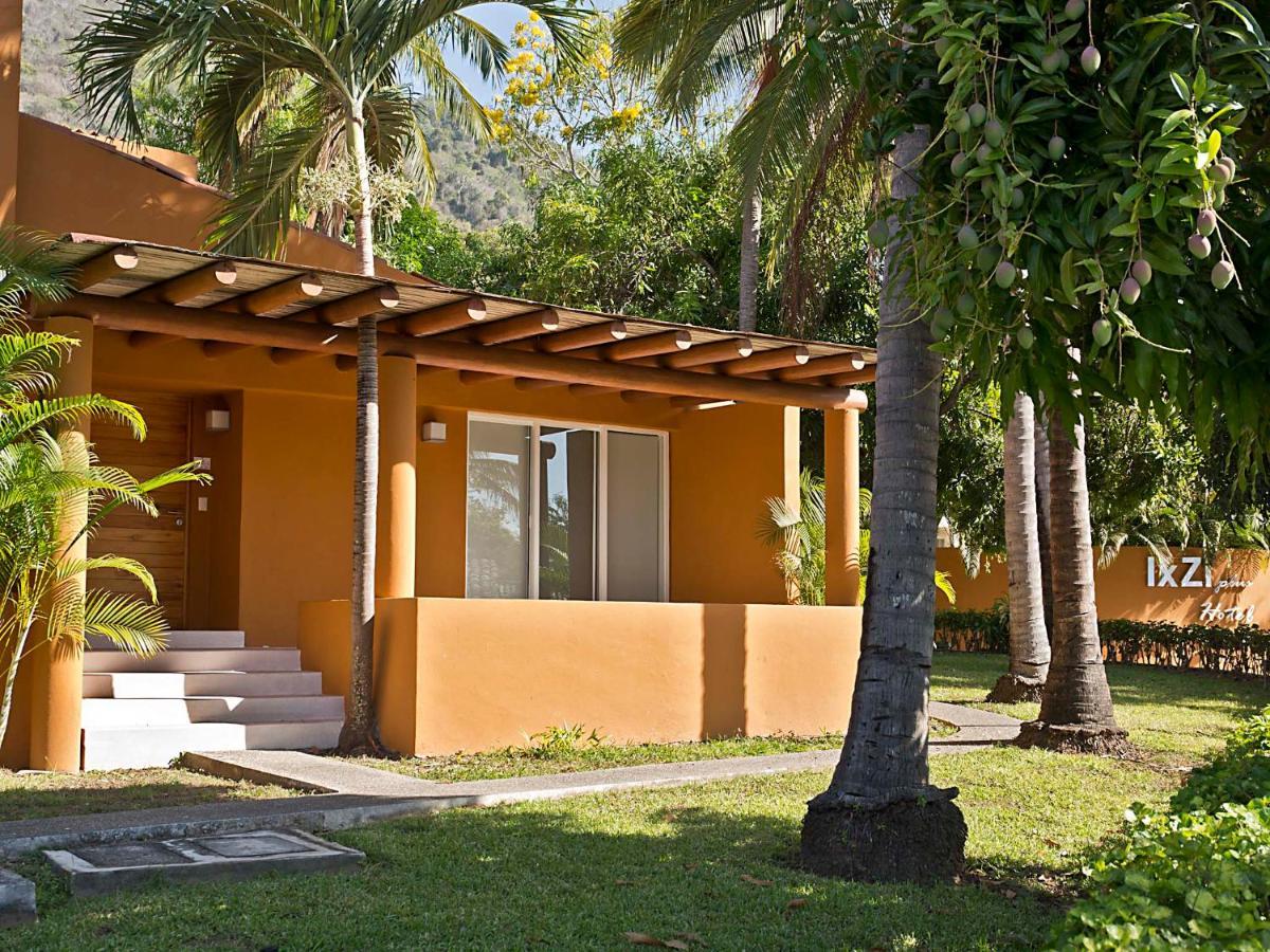 Hotel Ixzi Plus Ixtapa  Extérieur photo