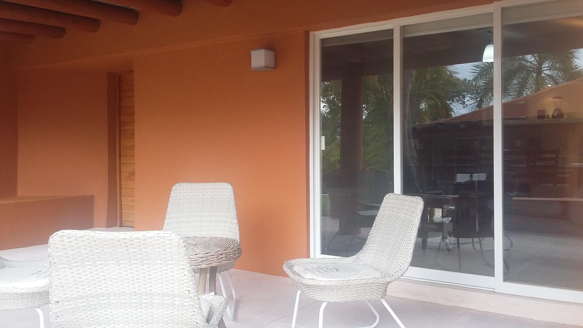 Hotel Ixzi Plus Ixtapa  Extérieur photo