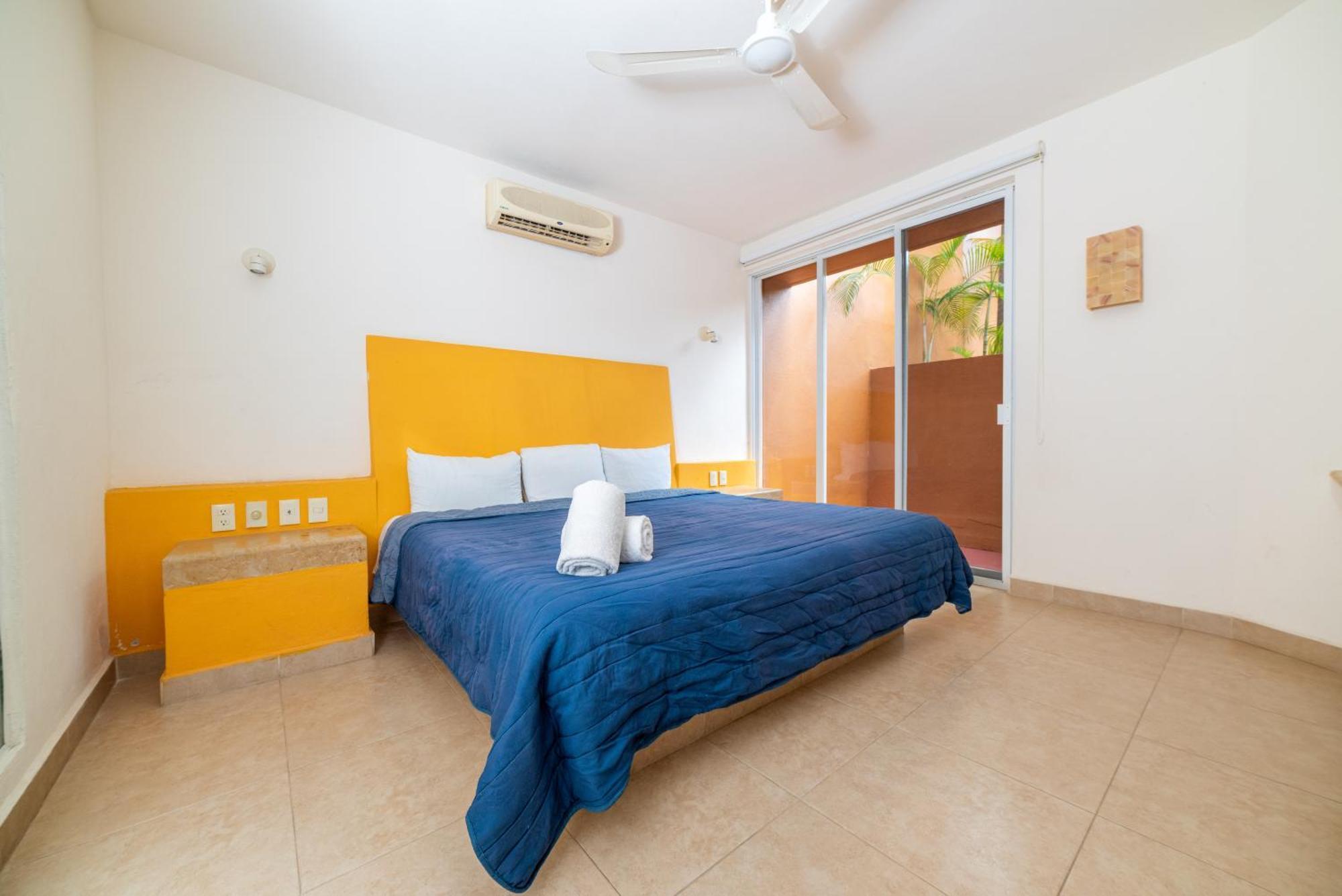 Hotel Ixzi Plus Ixtapa  Extérieur photo