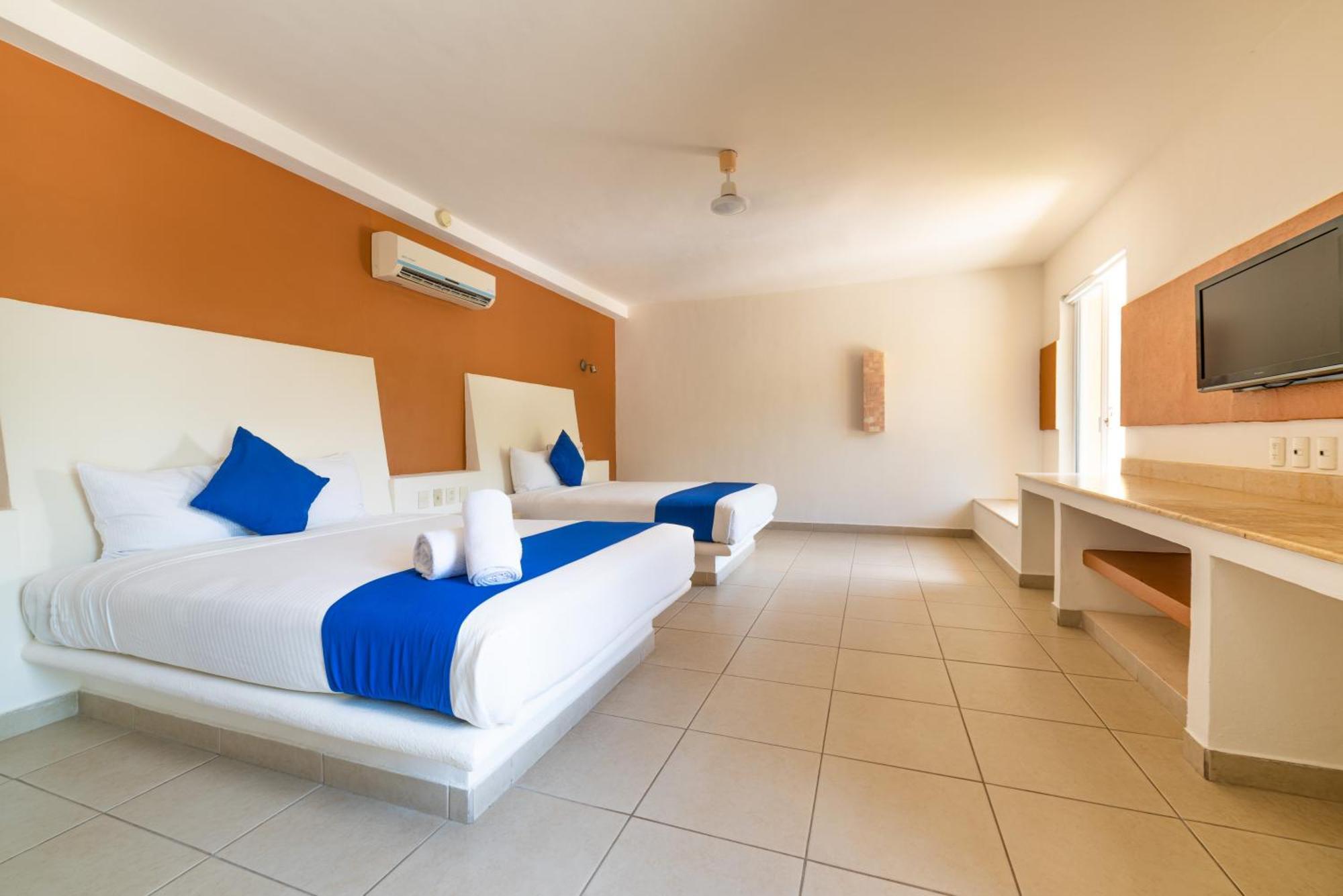Hotel Ixzi Plus Ixtapa  Extérieur photo