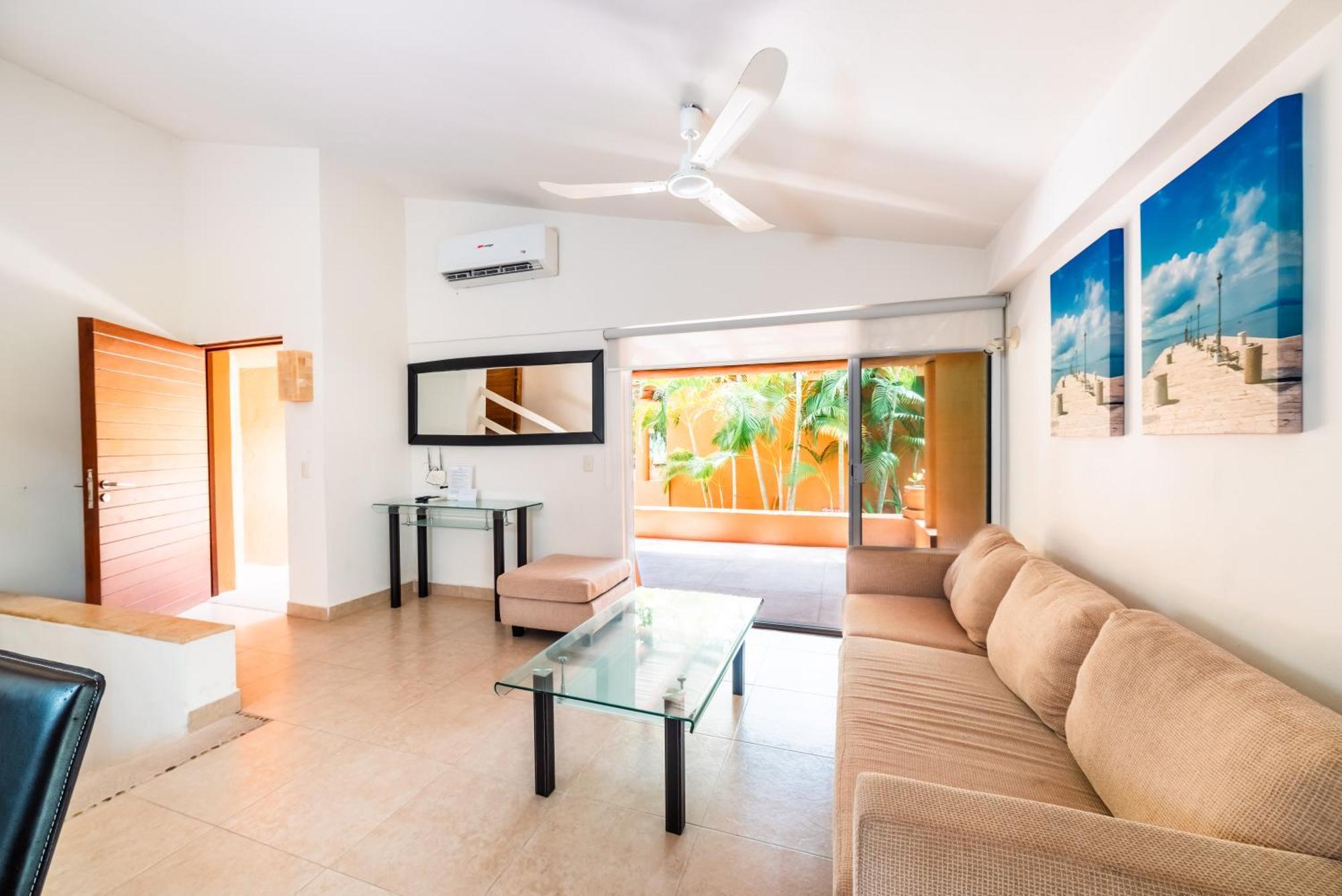 Hotel Ixzi Plus Ixtapa  Extérieur photo