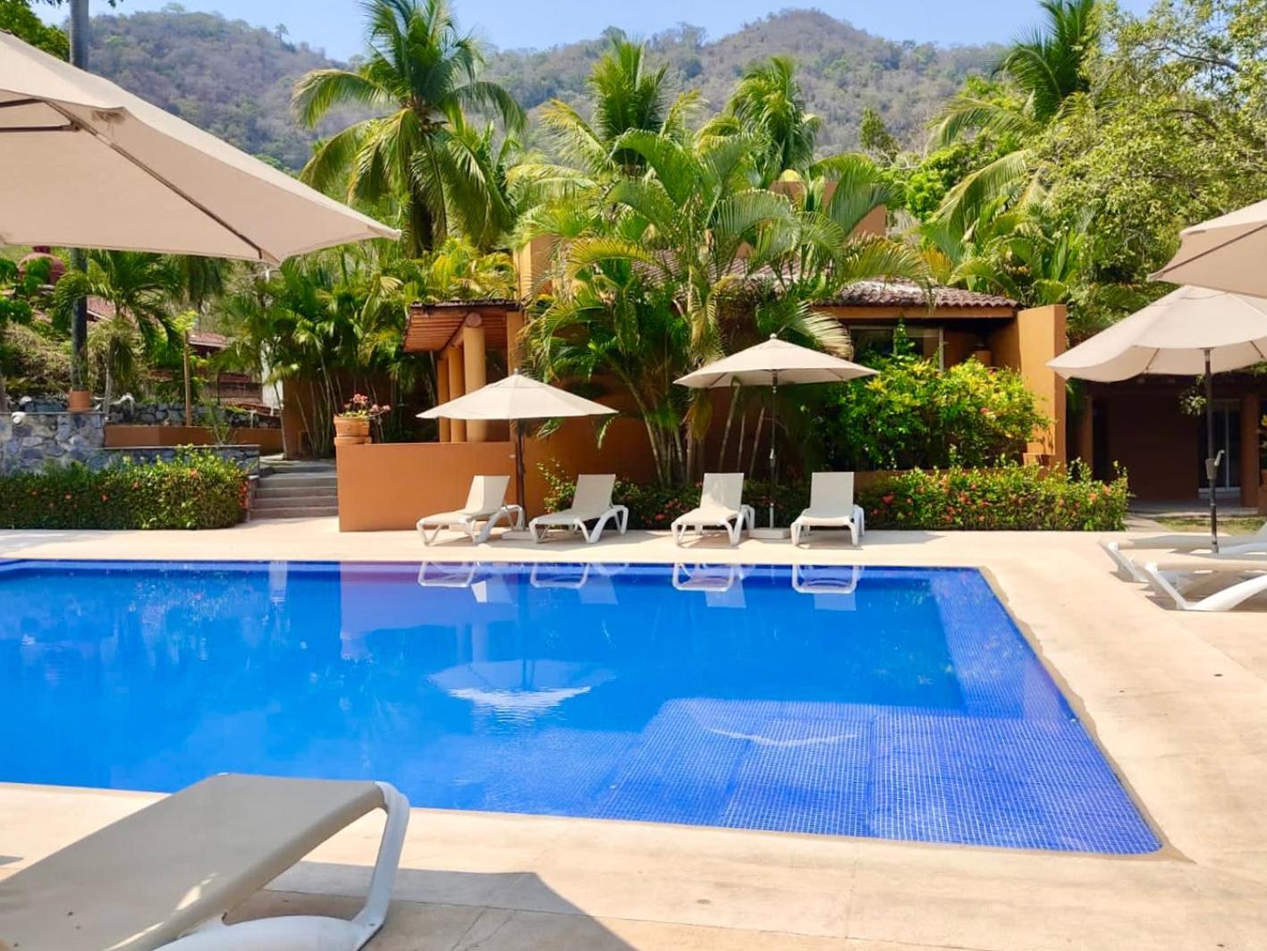 Hotel Ixzi Plus Ixtapa  Extérieur photo