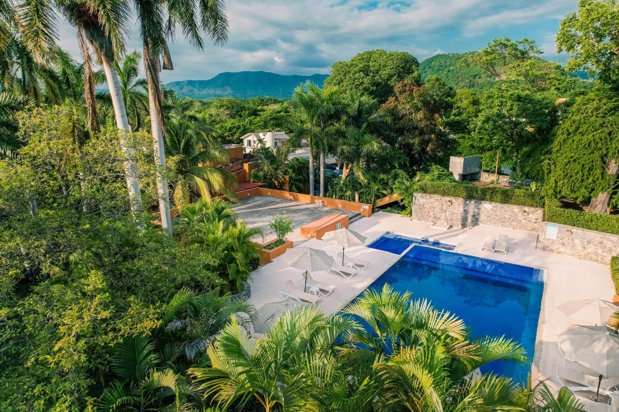 Hotel Ixzi Plus Ixtapa  Extérieur photo