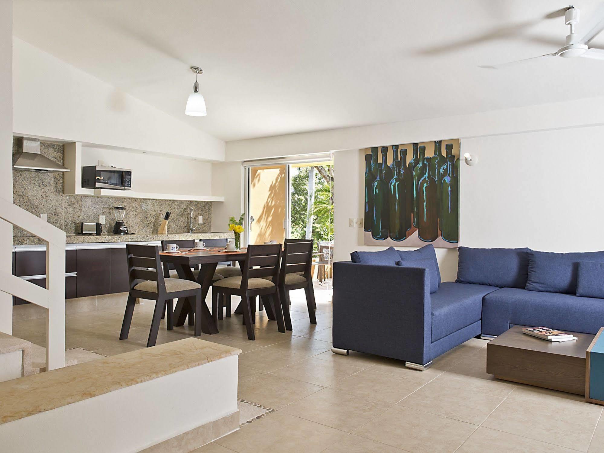 Hotel Ixzi Plus Ixtapa  Extérieur photo